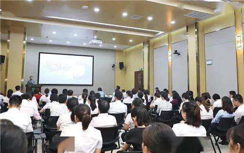 凝心聚力，共譜新篇——綠之韻集團(tuán)2020年上半年度員工大會(huì)暨高效會(huì)議服務(wù)紀(jì)實(shí)